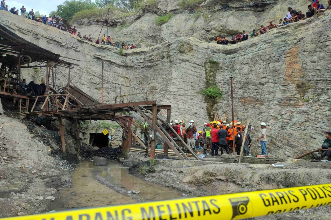 Explosión en Indonesia. Foto: Cortesía.