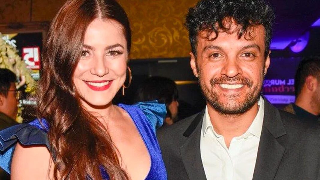Juliette Pardau y Julián Román. Foto: Cortesía
