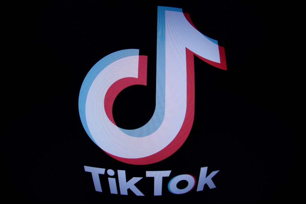 Reino Unido prohíbe TikTok "con efecto inmediato" en dispositivos gubernamentales por seguridad