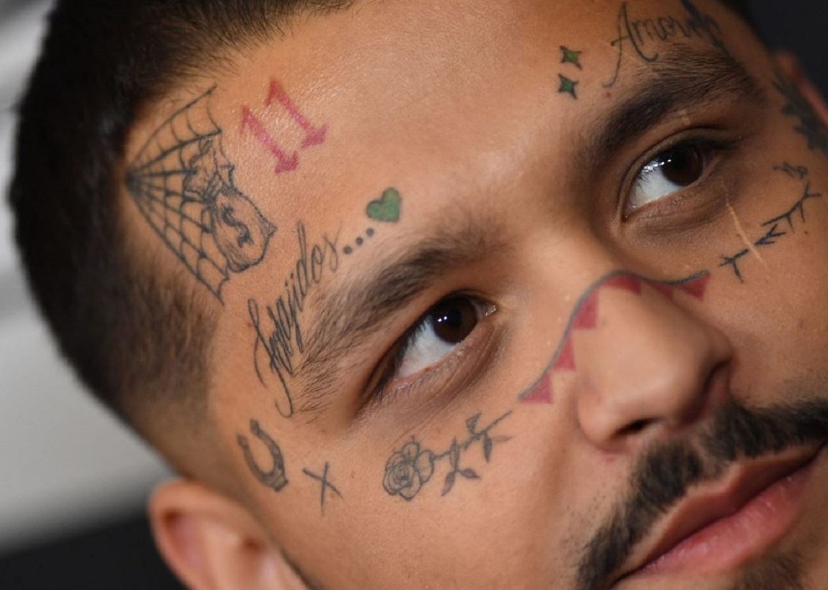 NOdal se borrará los tatuajes de la cara