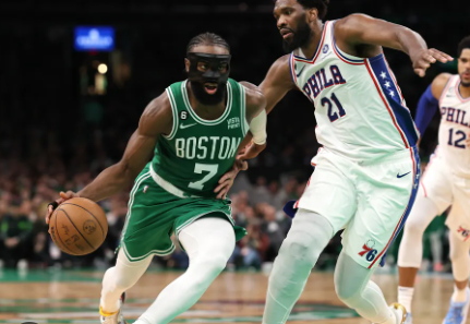 Celtics aplastó 121-87 a Sixers pese al regreso de Embiid (Video)