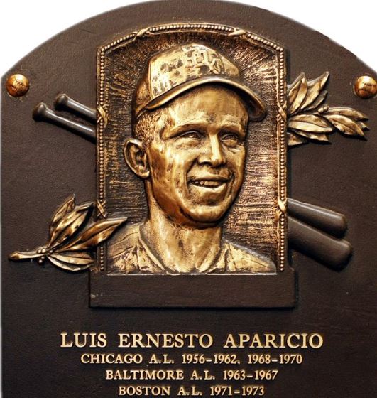 Un día como hoy Luis Aparicio llegó a Cooperstown