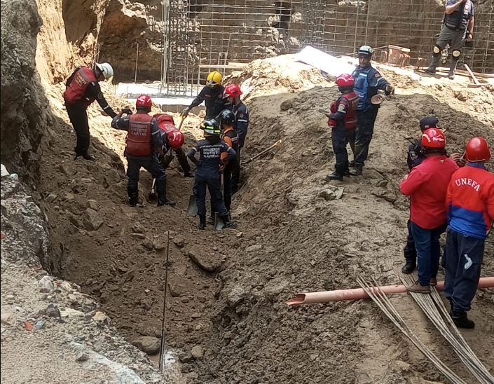 Un muerto y tres heridos