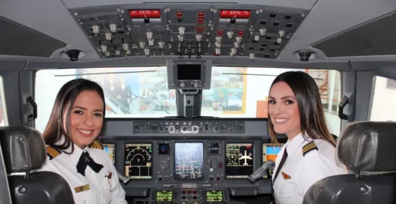 Bellas venezolanas en el aire
