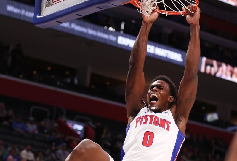 Los Pistons acaban con la peor racha de su historia tras superar a los Raptors