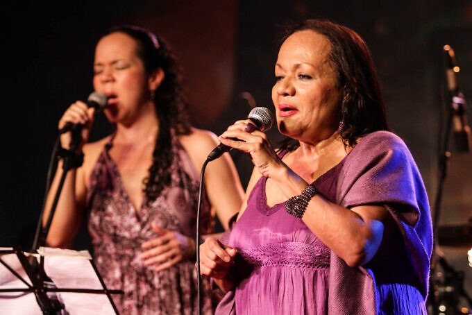 Aurita Urribarrí en concierto navideño en La Casona Cultural "Aquiles Nazoa"