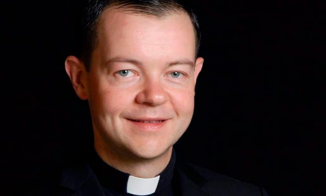 Fuertes declaraciones: Padre Adam Kotas revela que fue abusado por otro sacerdote