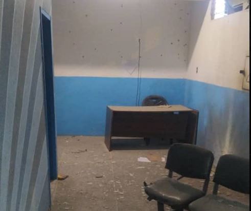 Lanzan granada en comando de Poliaragua