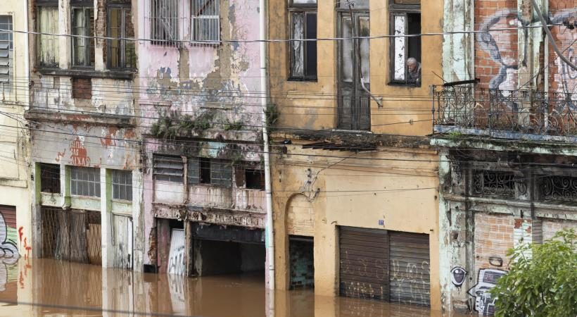 Asciende a 79 el número de fallecidos en Brasil por inundaciones
