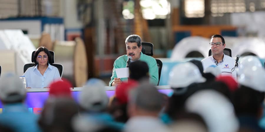 Presidente Maduro visitó la CVG Cabelum en Ciudad Bolívar