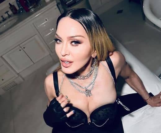 Madonna es demandada por someter a sus fanáticos a 