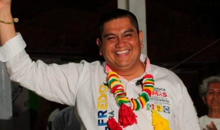 Asesinan al candidato José Alfredo Cabrera en México durante el cierre de campaña (+Video)