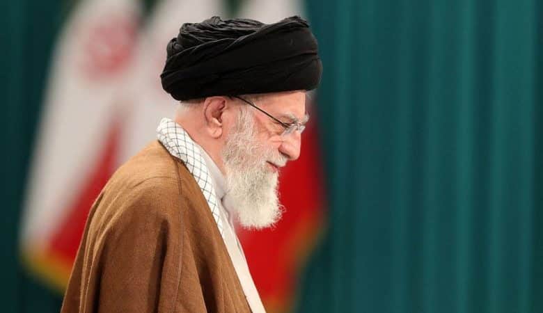 El ayatolá iraní tras accidente del helicóptero presidencial: Esperamos que Dios todopoderoso devuelva al respetado y honorable presidente y a sus compañeros a los brazos de la nación