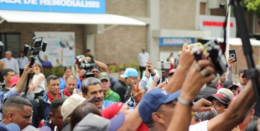 Maduro aseguró que Venezuela está produciendo un millón de barriles de petróleo diarios