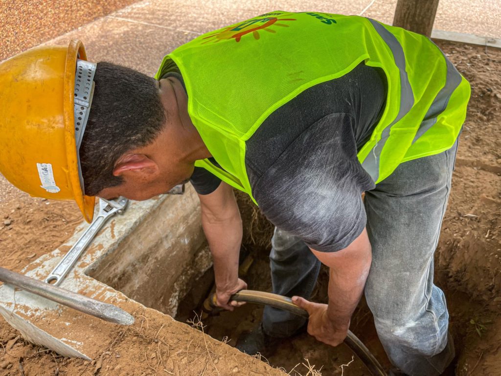 Vecinos de La Alhambra reciben distribución de gas luego de ocho años sin el servicio