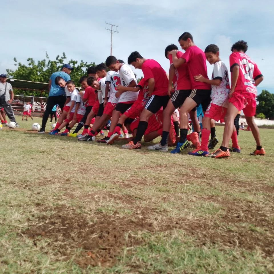 IMDEP realizó festival recreativo en La Popular