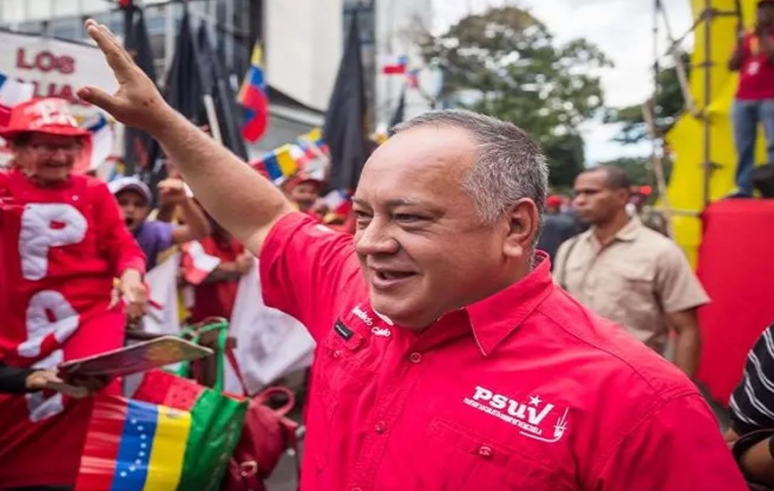 Diosdado Cabello denuncia violencia contra Maduro