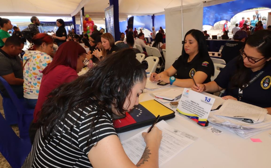 TSJ despliega más de 400 tribunales móviles en el país