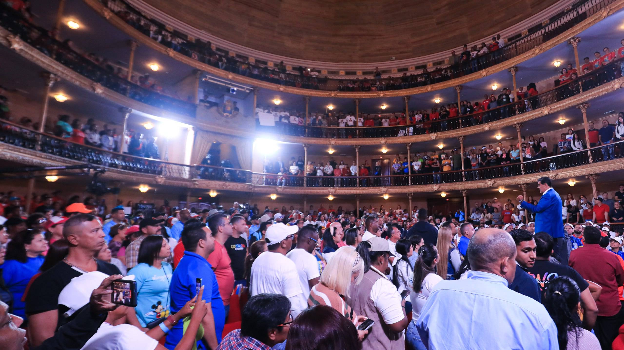 Gobierno recuperó el Teatro Municipal de Caracas