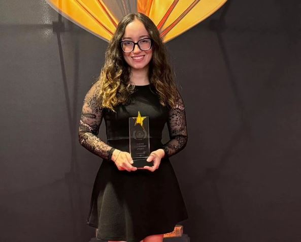 Venezolana gana premio en EEUU