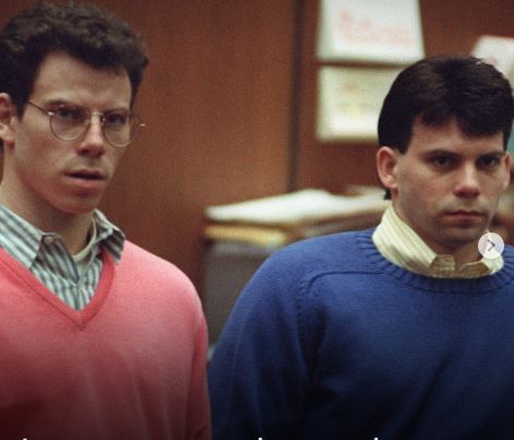 La historia de Los 'Monstruos' Lyle y Erik Menéndez llegó a Netflix y desempolvó el caso en la vida real