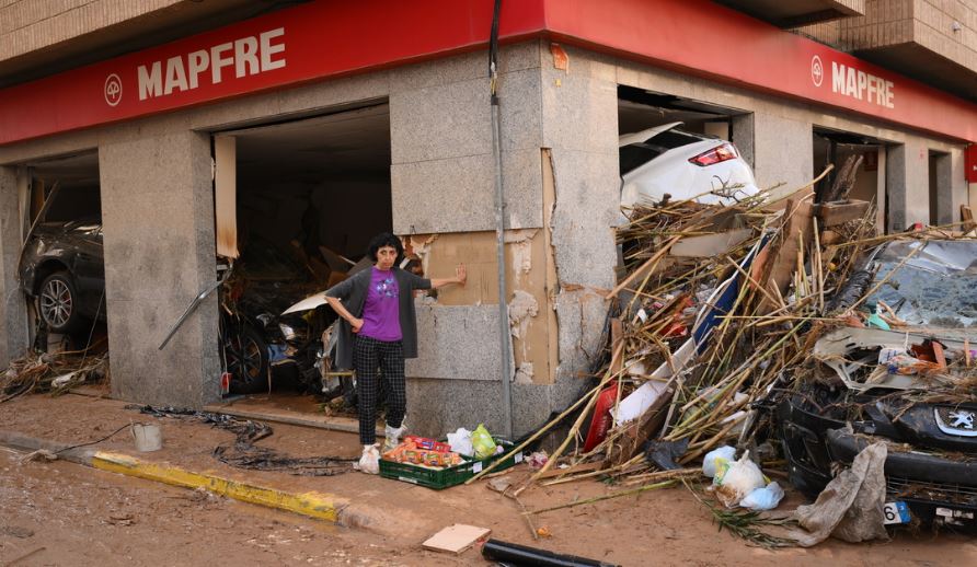 Conmovedores testimonios e imágenes de Pariporta, zona devastada por la tragedia en España: "Abres los coches para ayudar y están muertos"