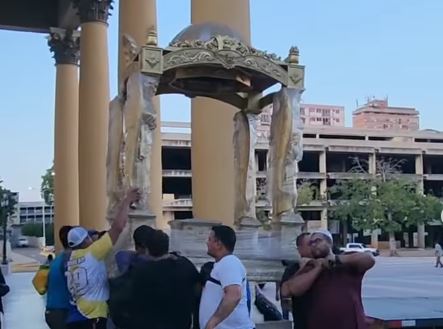 Tronos de la Chinita ya están en la Basílica: Alistan detalles para las fiestas patronales