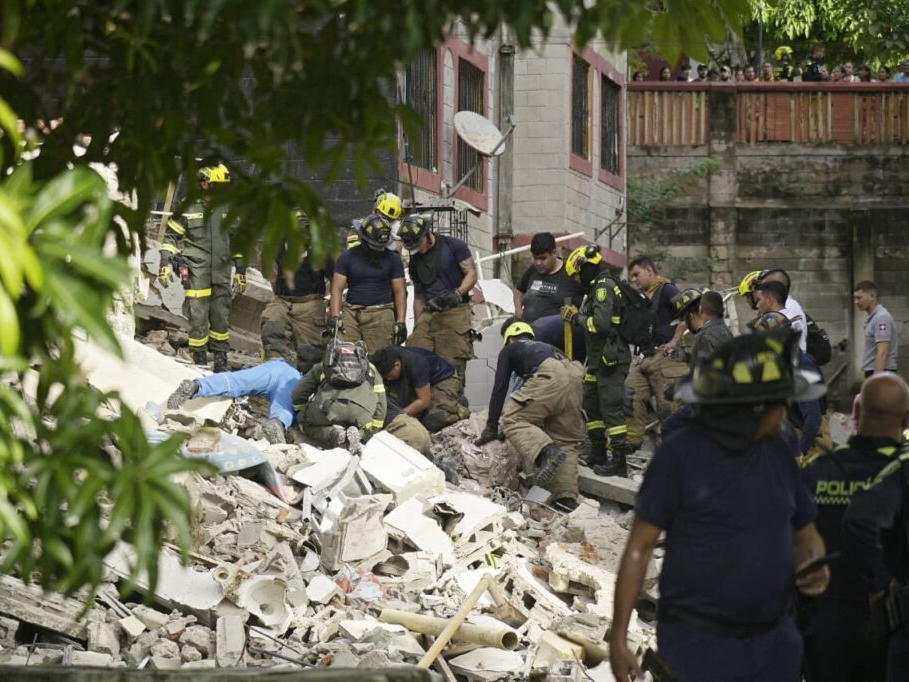 Se desplomó edificio en un conjunto residencial de Barranquilla