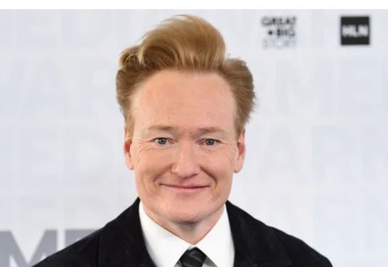 El cómico estadounidense Conan O'Brien presentará la 97 edición de los Premios Óscar