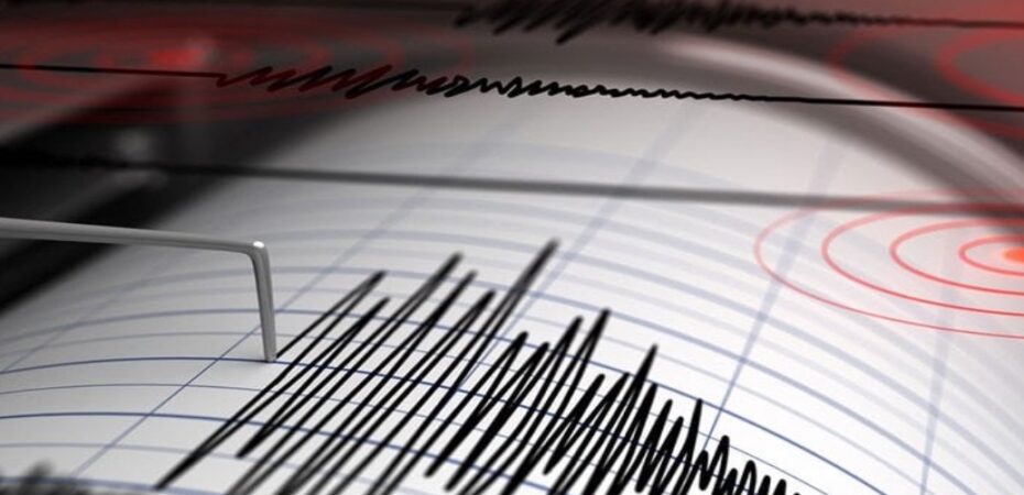 Fuerte sismo de magnitud 8 sacude a Rusia