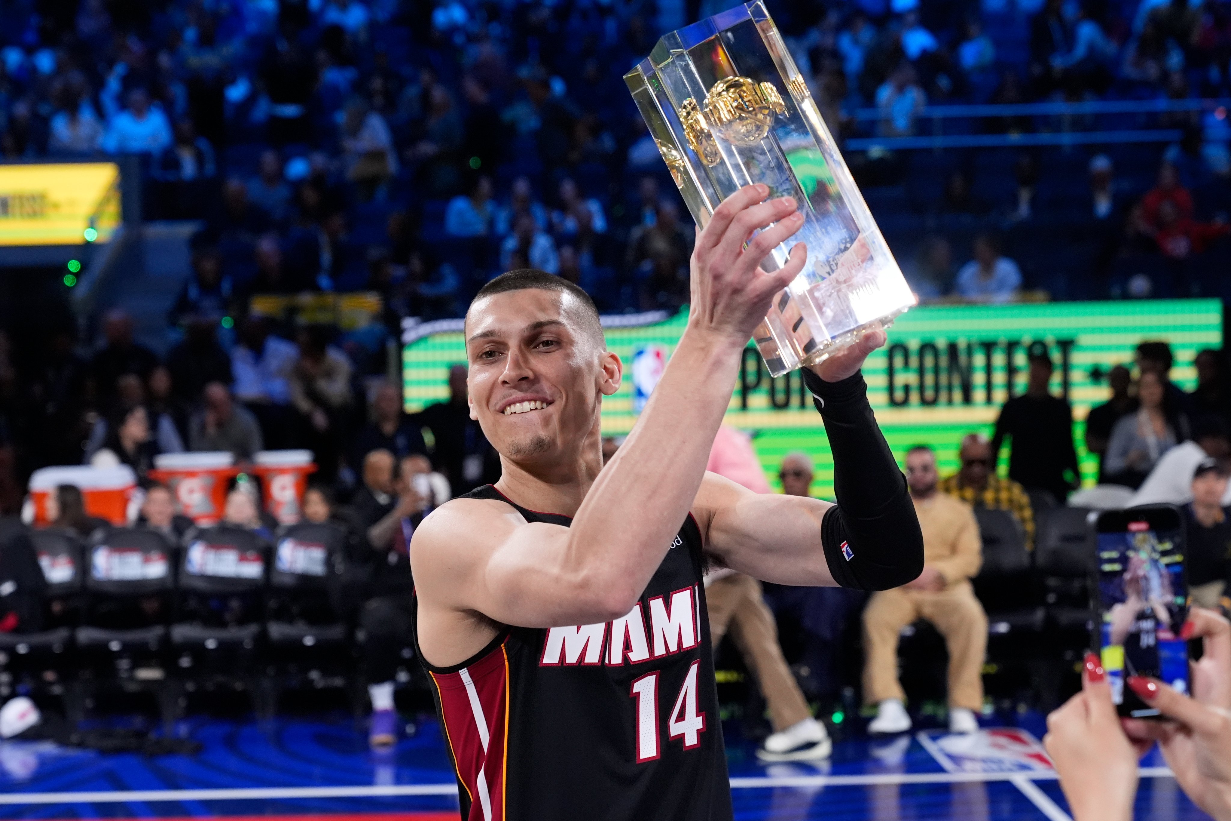 Tyler Herro conquistó el Concurso de Triples en el fin de semana de estrellas de la NBA