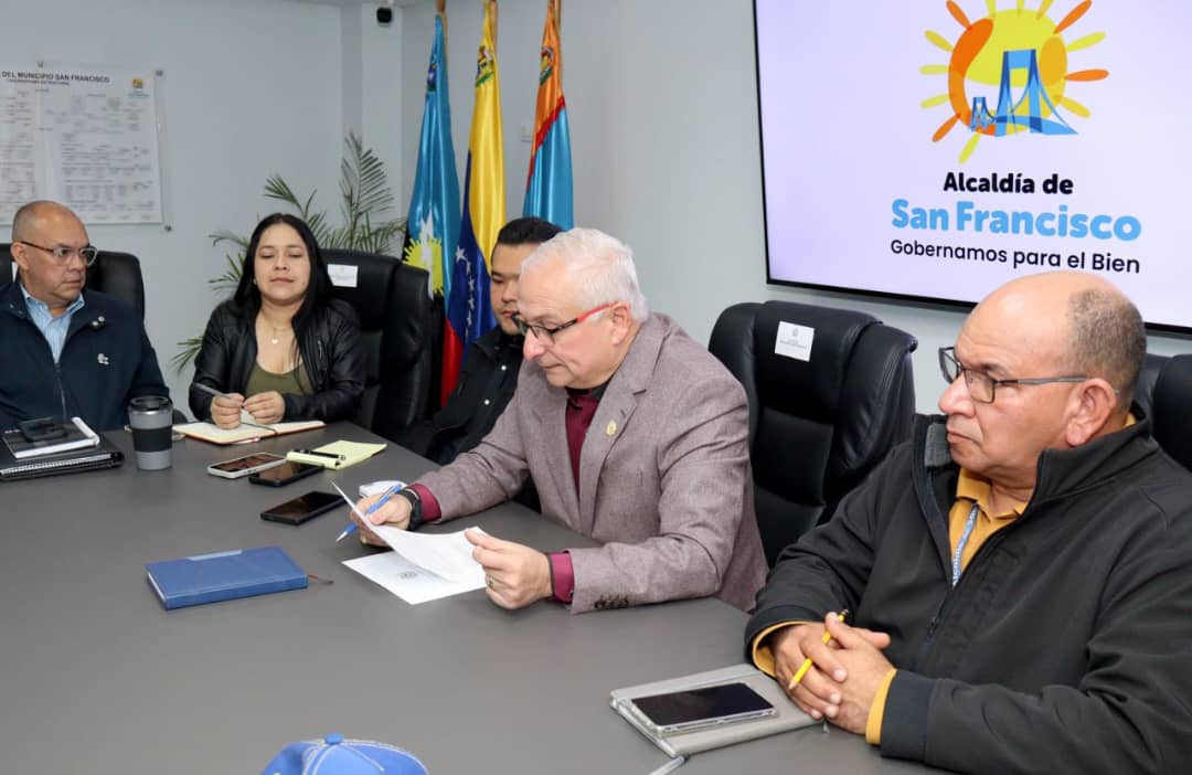 Alcaldía de San Francisco acata esquema 1×1 y horario laboral reducido establecido por el Gobierno Nacional