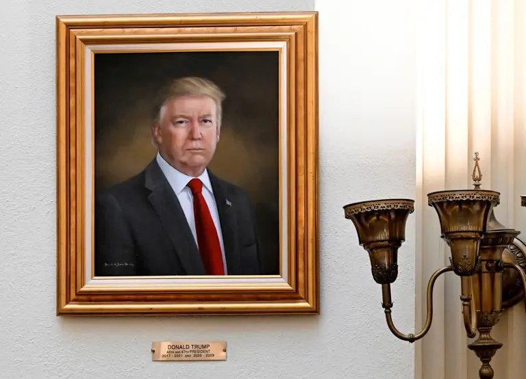 Colorado retira el retrato del que Trump se quejó por aparecer “distorsionado”