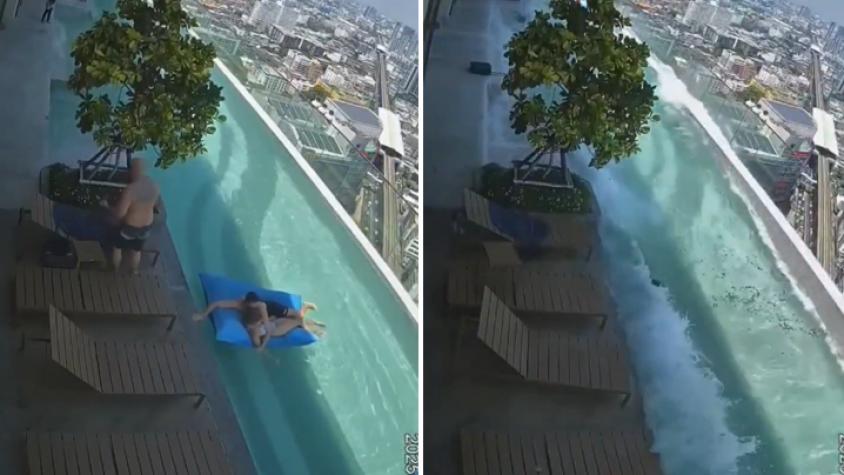 Estuvieron a punto de caer desde la piscina de un edificio durante el terremoto en Birmania