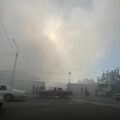 Continúa el incendio dentro de la empresa de reciclaje y desechos sólidos en Maracaibo