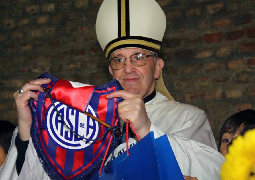El Papa Francisco: Un hombre de fe y deporte