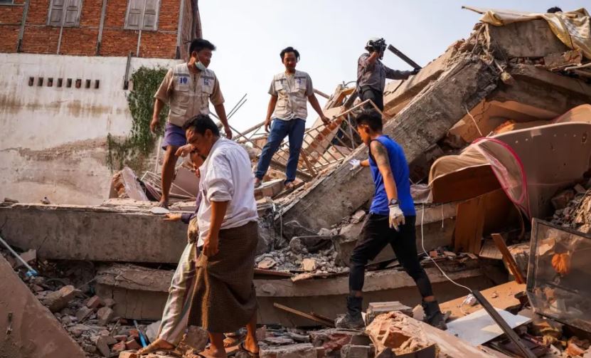 Se elevan a 2.886 los muertos y a 4.639 los heridos por el terremoto en Birmania