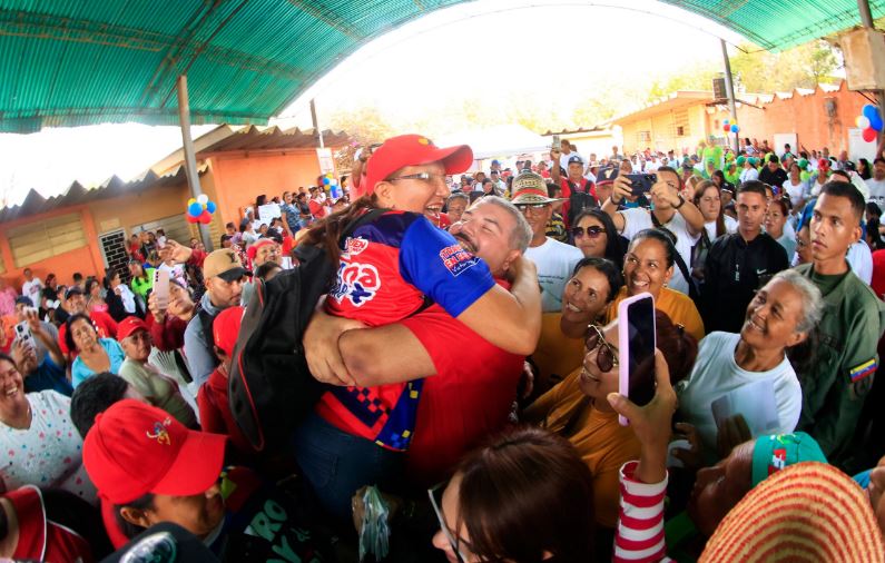 Comuneros del Oeste de Maracaibo respaldan al candidato del GGP Luis Caldera