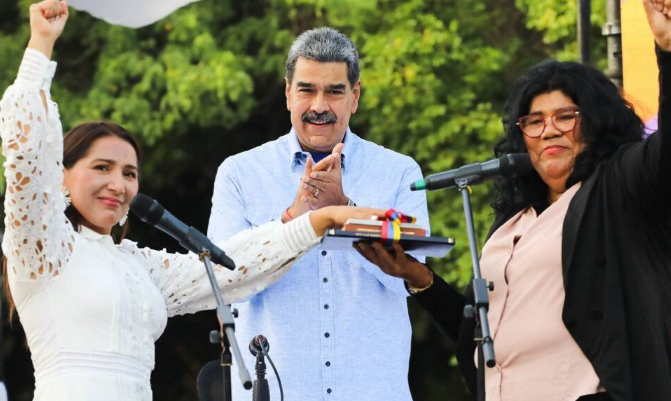 Maduro realizará talleres con gobernadores electos el 25-May