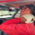 Calor obliga a choferes a trabajar 