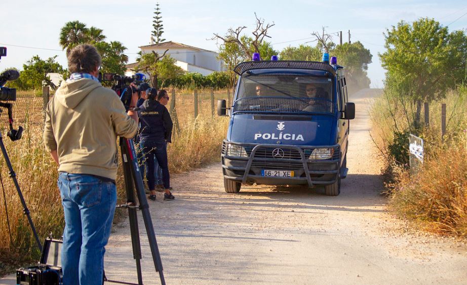 "Es ahora o nunca": decenas de policías registran la zona donde desapareció Madeleine McCann