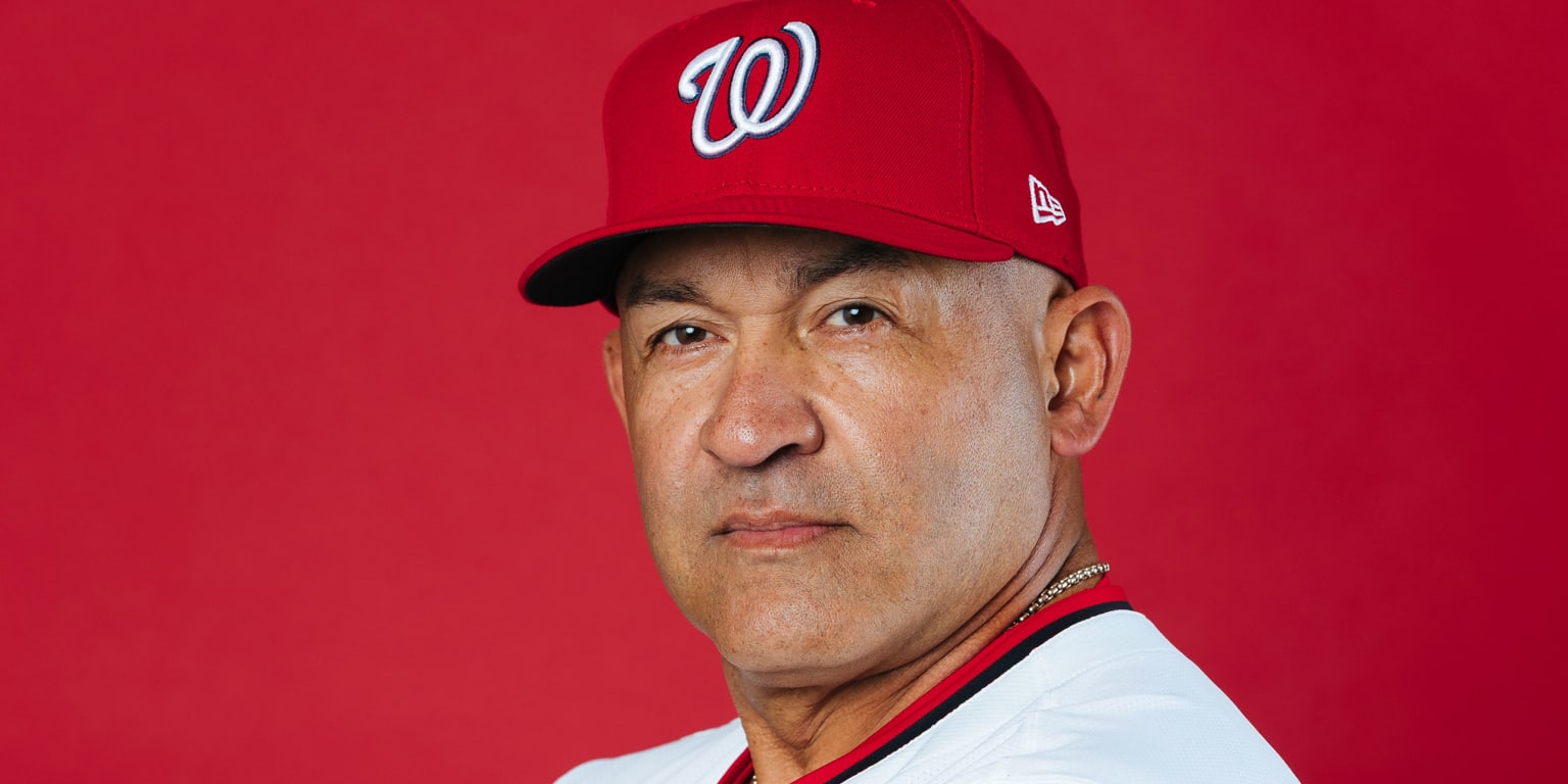 Otro venezolano al mando: Miguel Cairo es el nuevo mánager de los Nacionales de Washington