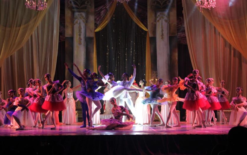 Le Studio de Ballet celebró su 10.º aniversario con una magistral puesta en escena