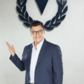 Leonardo Villalobos visitó Venevisión y muchos creen que regresa