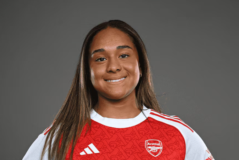 Olivia Smith hace historia tras convertirse en la futbolista más cara del mundo