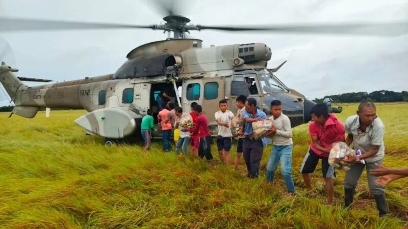 Gobierno Nacional entrega 6,5 toneladas de alimentos en comunidad indígena afectada por lluvias