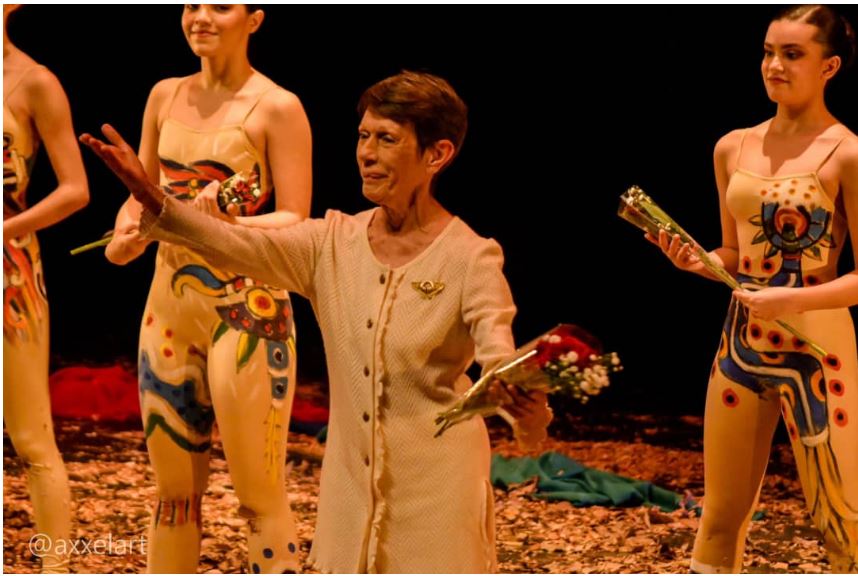 Maestra Marisol Ferrari, gloria latinoamericana de la danza contemporánea.
