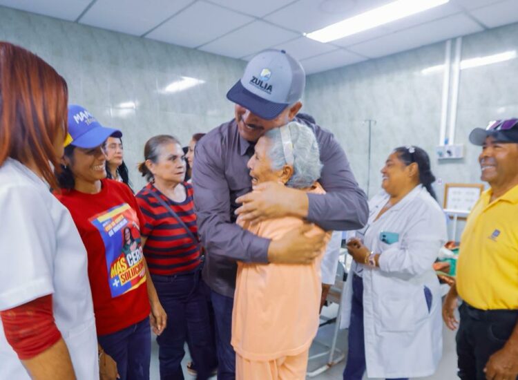 Gobernador Luis Caldera despliega jornada de salud en el municipio Colón