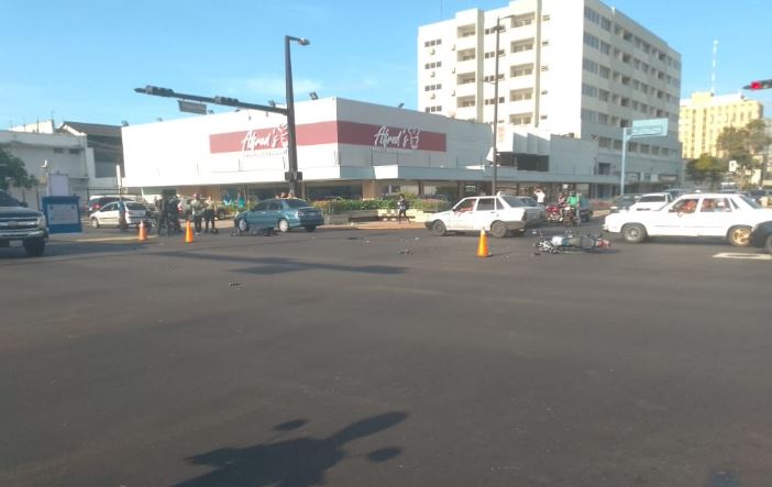 Un motorizado herido tras ser impactado por un vehículo cuyo conductor se dio a la fuga en Maracaibo