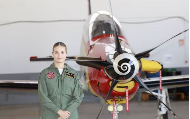 La princesa Leonor de España inicia su formación en la Academia del Aire